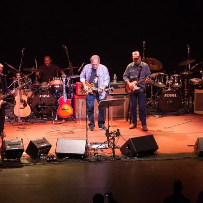 Bob Weir, Jorma Kaukonen, Michael Falzarano, Barry Mitterhoof, Skoota Warner & Jack Casady